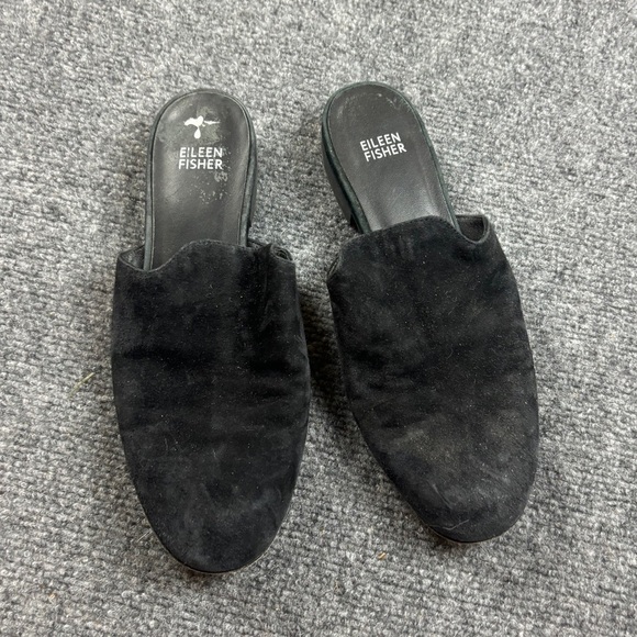EILEEN FISHER Women’s Vero Cuoio Suede Mules Black slides size: 8 - Picture 4 of 11